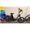 Image 1 : ISINWHEEL BLACK 7 SPEED E-BIKE *NO CHARGER, HAS KEY*
