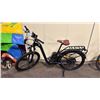 Image 2 : RAD POWER BLACK FRONT SUSPENSION 7 SPEED ELECTRIC BIKE *NO KEY, NO CHARGER, CHAIN NEEDS REPAIR*