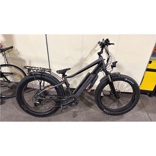 RAD ROVER PLUS, 7 SPEED FRONT SUSPENSION ELECTRIC FAT TIRE BIKE WITH FULL DISC BRAKES *NO KEY, NO