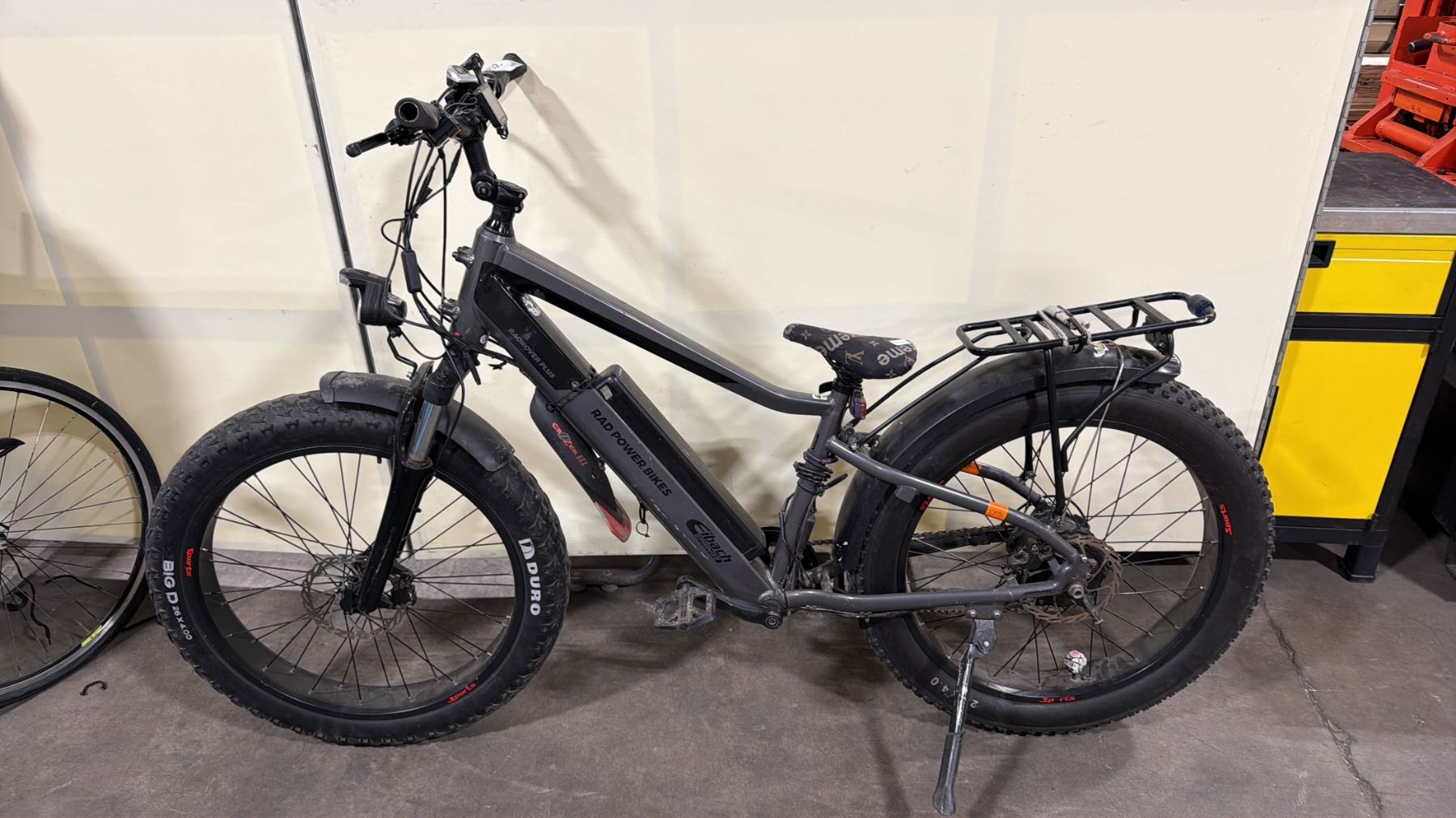 Rad Rover 7 RAD ROVER PLUS, 7 SPEED FRONT SUSPENSION ELECTRIC FAT TIRE BIKE WITH ...