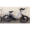 Image 1 : IZIP JUICE XL SILVER 7 SPEED ELECTRIC BIKE WITH FULL DISC BRAKES *NO CHARGER, NO KEY, BATTERY NEEDS