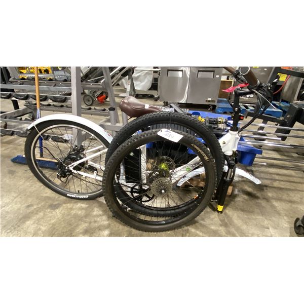 ISINWHEEL WHITE 7 SPEED FRONT SUSPENSION ELECTRIC BIKE WITH FULL DISC BRAKES *MISSING FRONT WHEEL