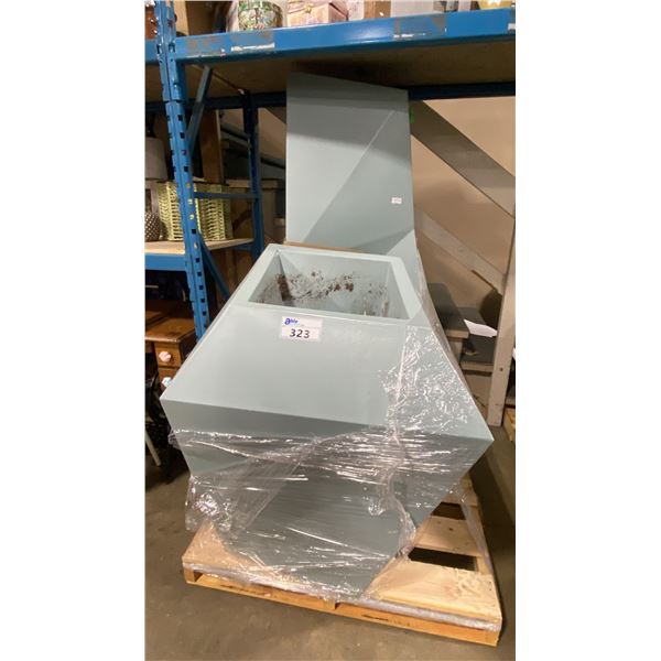 PAIR OF LARGE SAGE MODERN RESIN FLOWER POTS