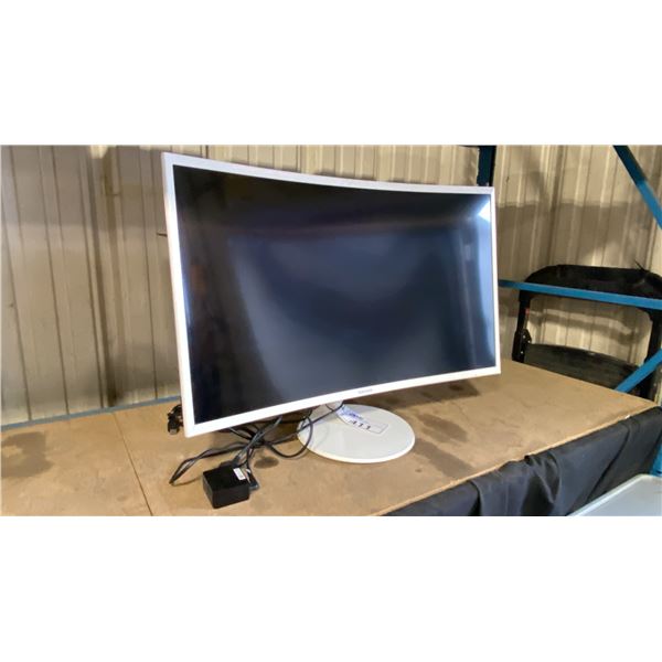SAMSUNG C32F391FWN 32" CURVED COLOUR GAMING MONITOR WITH POWER ADAPTER & HDMI CABLE