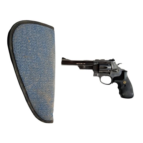 S&W Model 657 Stainless in .41 Magnum. SN: AUD7140SW