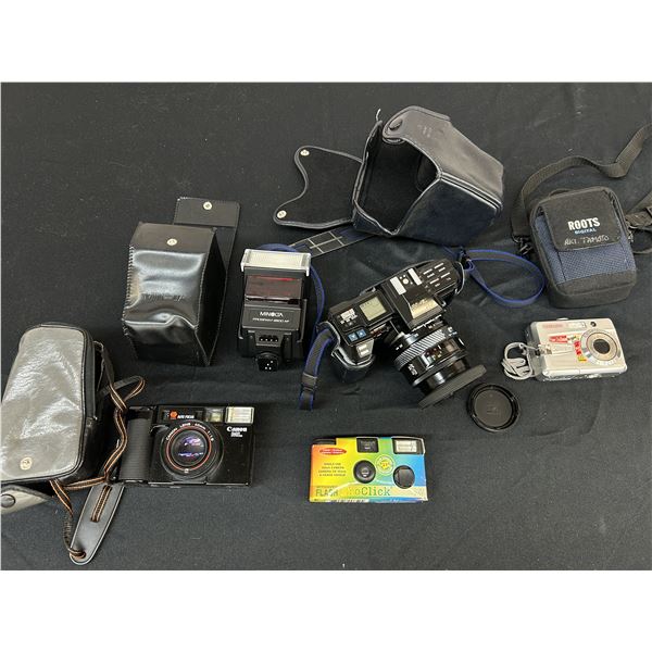 Lot of Vintage Film Camera Items Minolta, Canon, Pentax Digital Camera, cases, Flash
