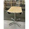 Image 1 : Chrome & Beige Drop Leaf Kitchen Table