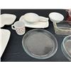 Image 4 : Lot of 13pcs  Assorted Mostly Pyrex Kitchen Bake Ware Glass and Ceramic