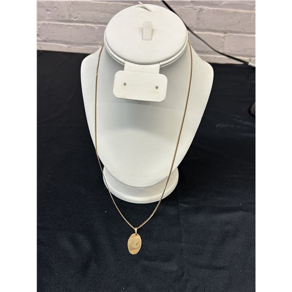 10k Gold Anchor Pendant and 10k Gold Chain 24" approx 6.6 grams
