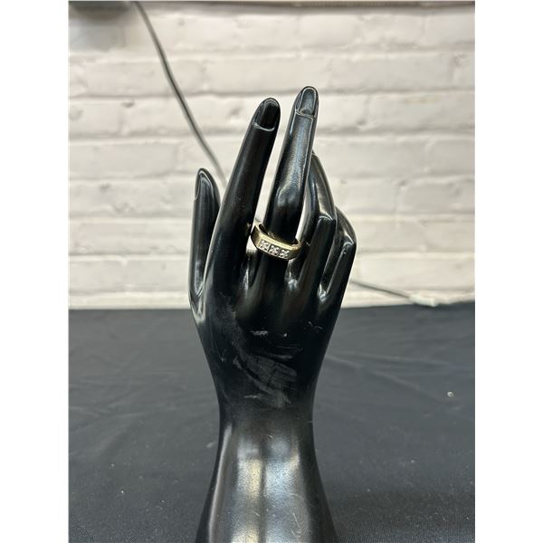 Mens 10k Gold 3 Diamond Ring Size 8.5, approx 5.5 grams