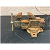 Image 3 : Vintage Bench Vise