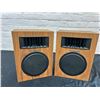 Image 1 : Pair of Realistic Bookshelf Speakers