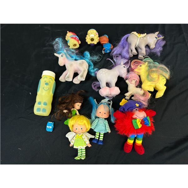 Tray of Vintage Plush Toys Strawberry Shortcake, My Little Pony, Etc