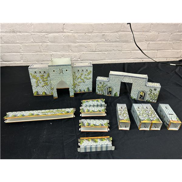 Vintage Marx Medieval Castle Tin Litho Playset circa 1950s