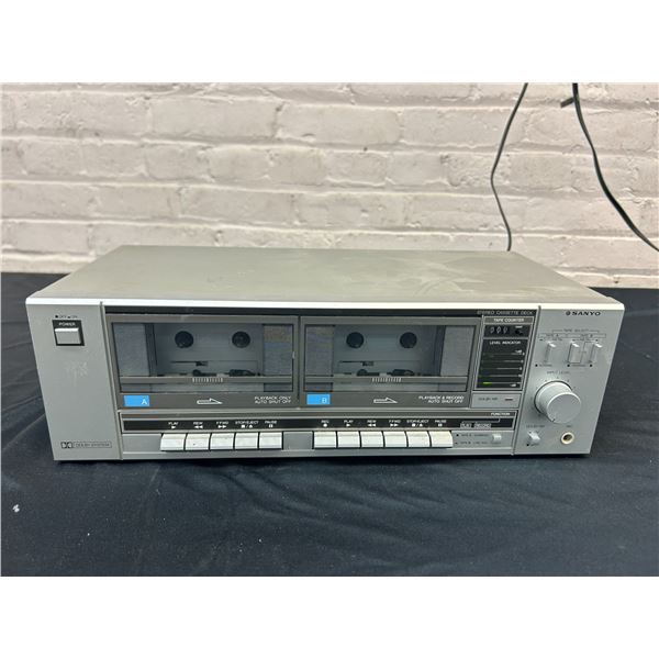 SANYO Double Cassette Deck  RD W340