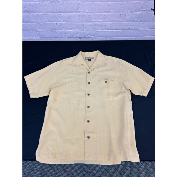 Tommy Bahama Size M 100% Silk Button Up Shirt