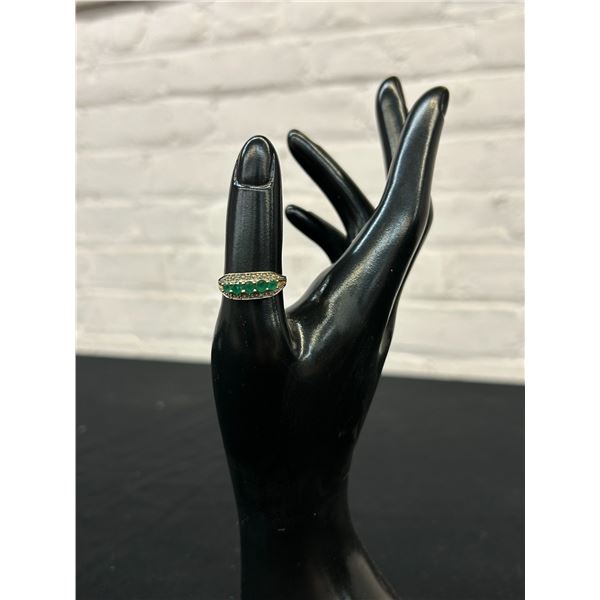 14k Gold Emerald and Diamond Ring Size 8 approx 2.5 grams