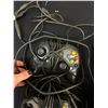 Image 5 : Xbox Original Video Game Console with 3 Controllers, Power and Video