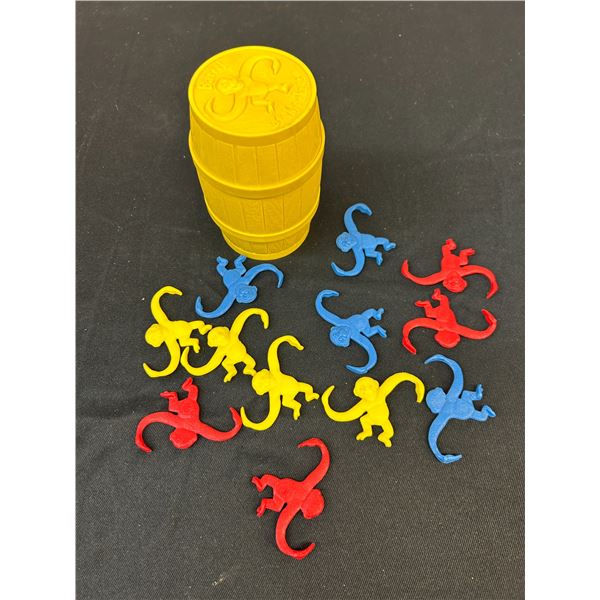Barrel of Monkeys Vintage Lakeside Toys No 8312