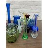 Image 5 : Lot of Assorted Coloured Glass Vases