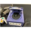 Image 3 : Nintendo Gamecube Console, 2 Controllers and 2 Power Cables (as is)