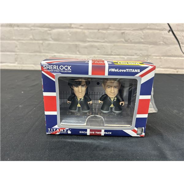 TITANS VINYL FIGURES THE SHERLOCK BAKER STREET COLLECTION SHERLOCK & WATSON