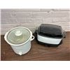 Image 2 : Lot of 2 Kitchen Rice Cooker and West Bend Slow Cooker