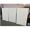 Image 1 : Lot of 3 Blank (or lightly used) Prepped 3ft x 5ft Canvases
