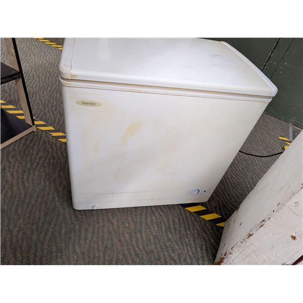 Danby Chest Freezer Model DCF550W 2007
