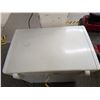 Image 5 : Danby Chest Freezer Model DCF550W 2007