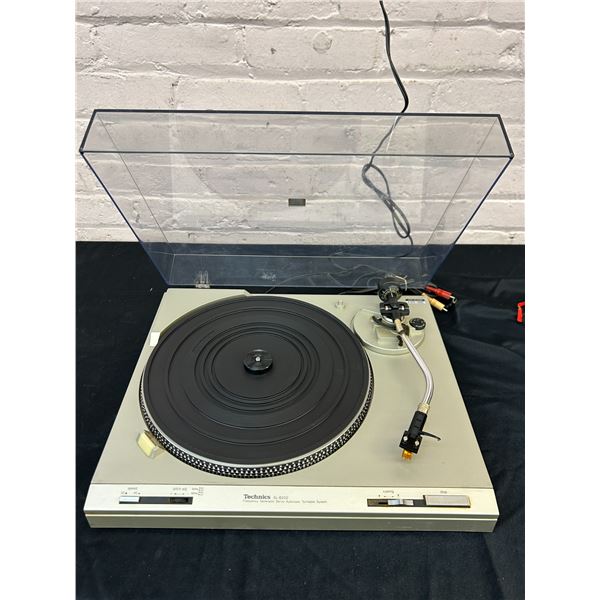 Technics Turntable Record Player SL-B202