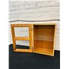Image 2 : Sleeman Wooden Display Case 14" x 7" x 19"