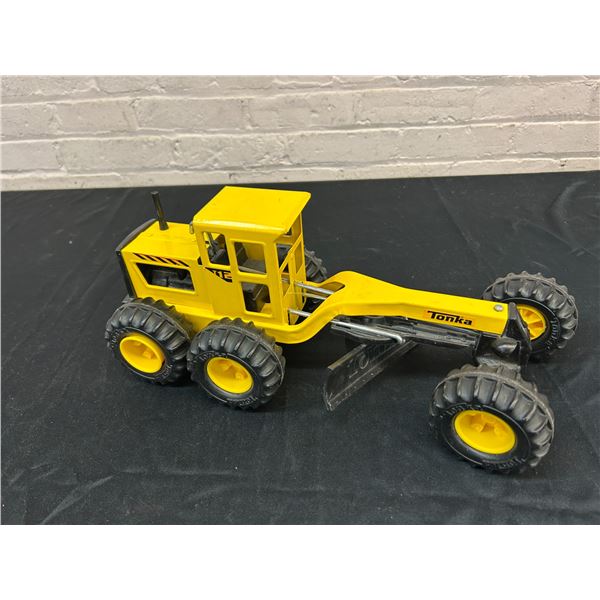 Tonka Metal Construction Toy 16"