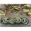 Image 7 : Lot of Assorted Brass Figurines, Hand Bookends, Frog, Elephant, Cat, Butterfly, etc