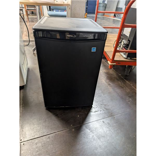 Danby Mini Fridge Model DAR026A1BDD