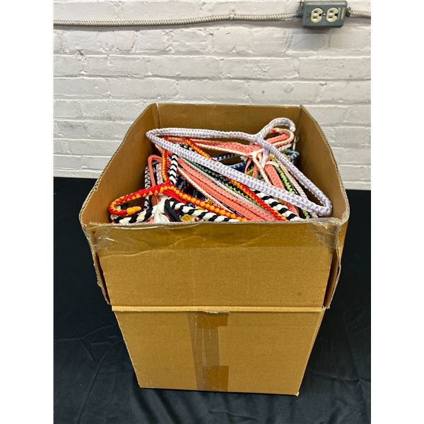 100 Woven Hangers