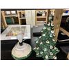 Image 6 : Vintage Light-Up Ceramic Christmas Tree 18" works
