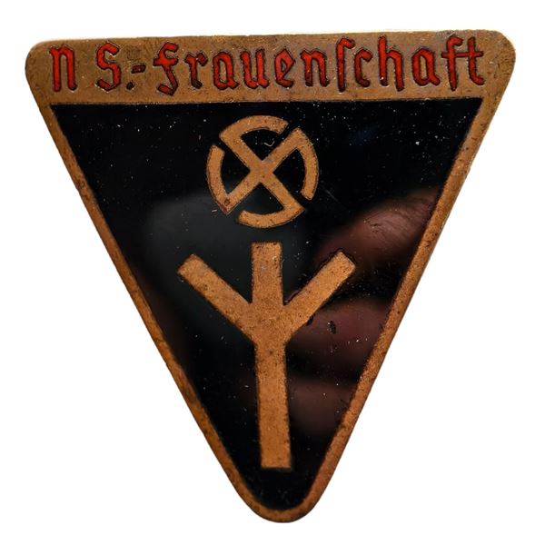 German WWII NSDAP Frauenschaft Badge