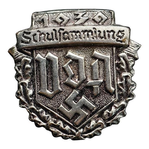 Third Reich Nazi VDA 1939 Tinnie Badge