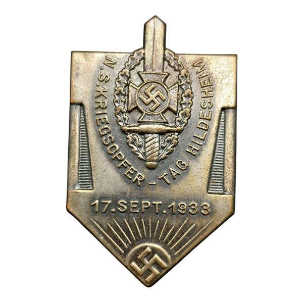 Third Reich Kriegsopfer Tag Hildesheim 1933 Tinnie Badge