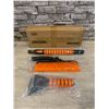 Image 1 : 2 in1 Snow Brush And Ice Scraper Pivoting Head Set Non Slip Handle Extendable