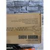 Image 2 : 2 in1 Snow Brush And Ice Scraper Pivoting Head Set Non Slip Handle Extendable