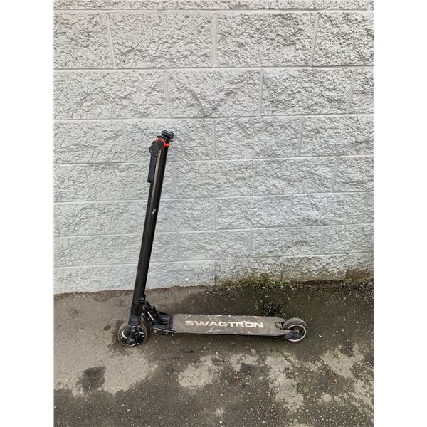 Untested - Swagtron Scooter - Carbon Fiber - No Charger
