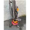 Image 4 : Dyson Ball Upright Vacuum Cleaner