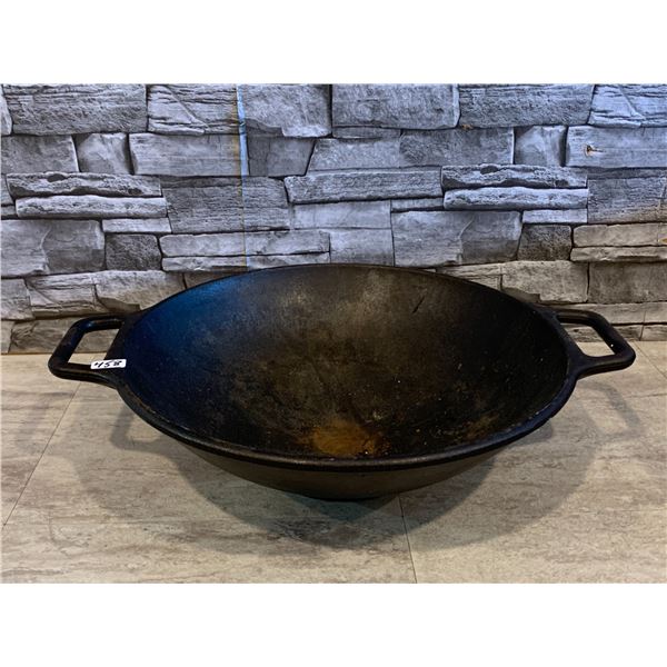Lodge 14 Inch Cast Iron Wok