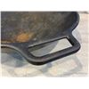 Image 2 : Lodge 14 Inch Cast Iron Wok