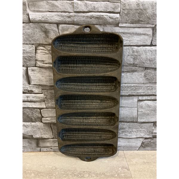 Cast Iron Corn Stick Pan - Cornbread Pan