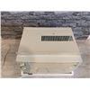 Image 10 : MAYTAG 5000BTU Window Air Conditioner
