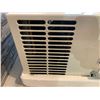 Image 11 : MAYTAG 5000BTU Window Air Conditioner