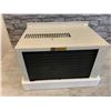 Image 14 : MAYTAG 5000BTU Window Air Conditioner